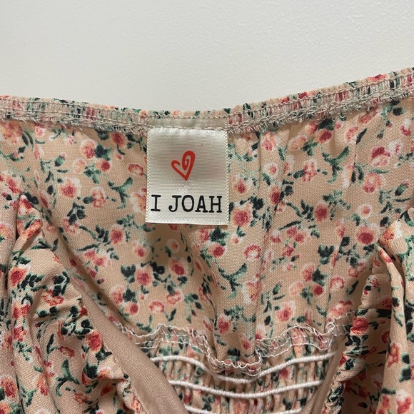 Floral smocked tank - Picture 4 of 4